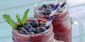 Smoothies al mirtillo, la delizia dell'inverno che stiamo aspettando...